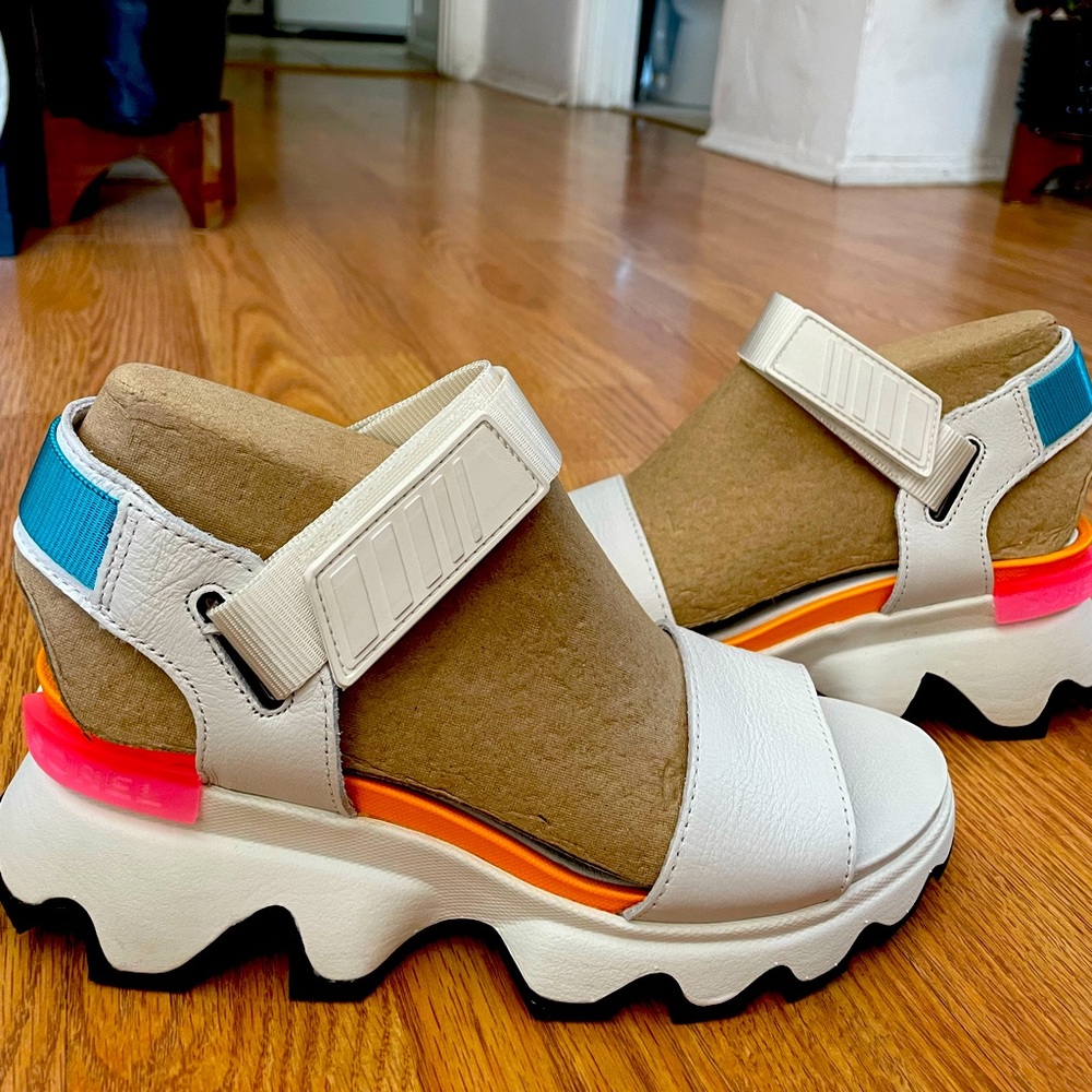 SOREL kinetic sandal in “Sea Salt” Brand new with box 7.5 women’s, EUR 38.5,